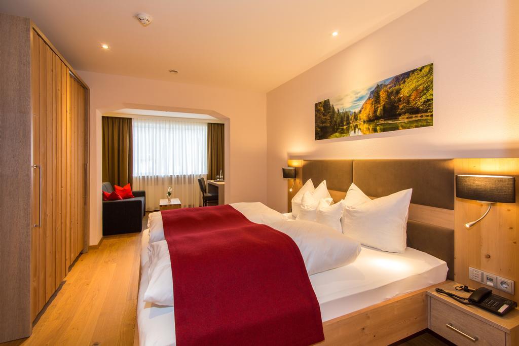 רוהפולדינג Hotel Zur Post מראה חיצוני תמונה