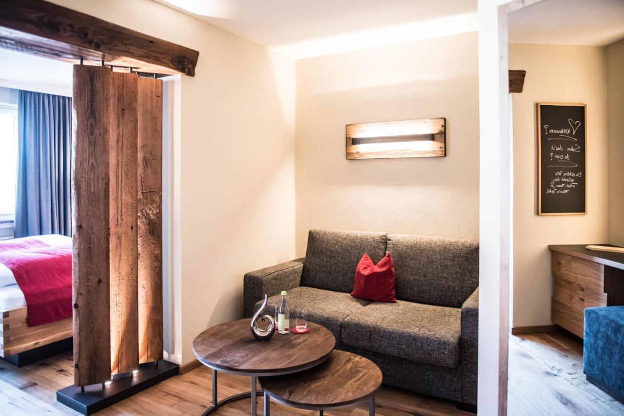 רוהפולדינג Hotel Zur Post מראה חיצוני תמונה